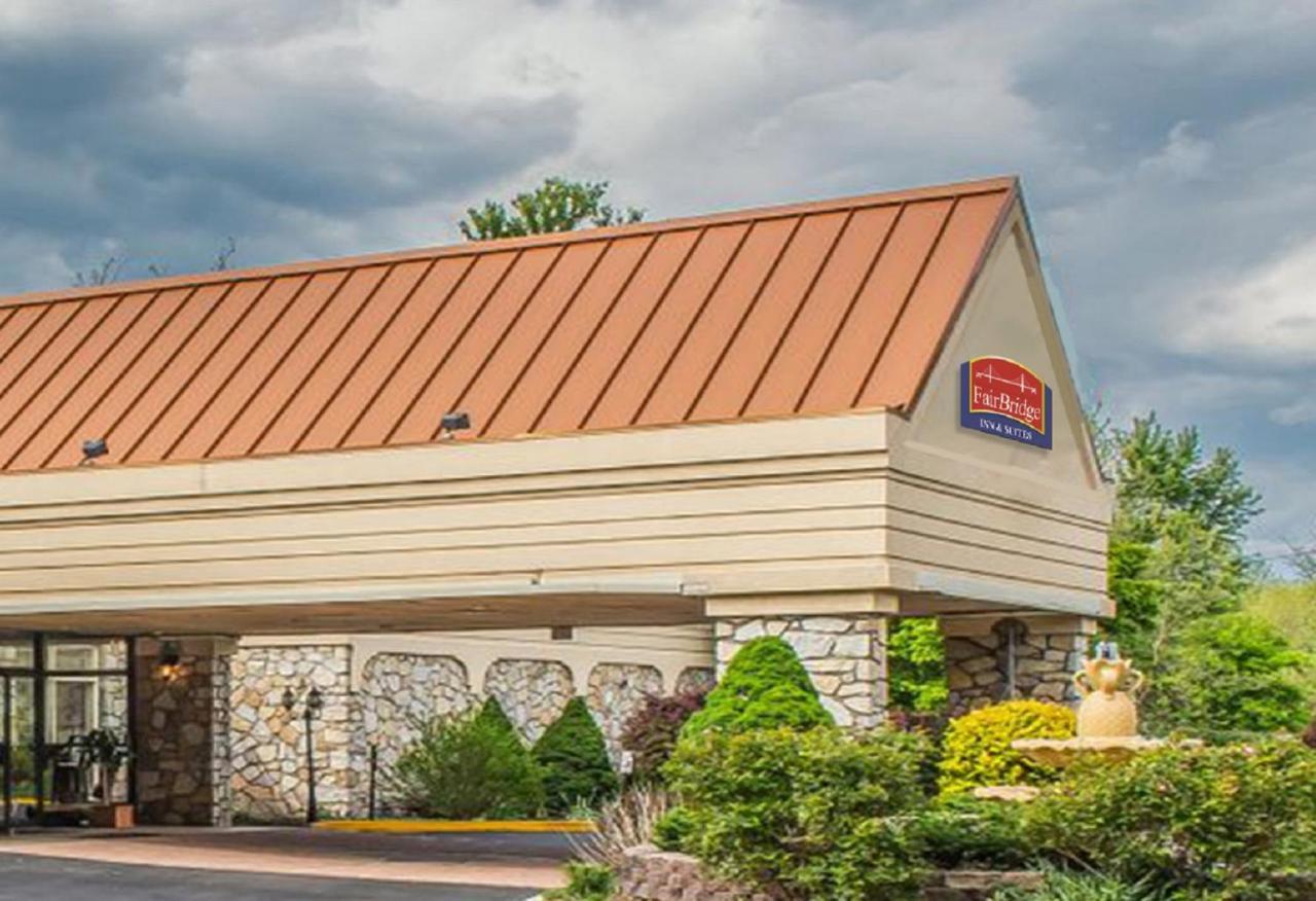 Fairbridge Inn & Suites Poconos Stroudsburg Eksteriør bilde